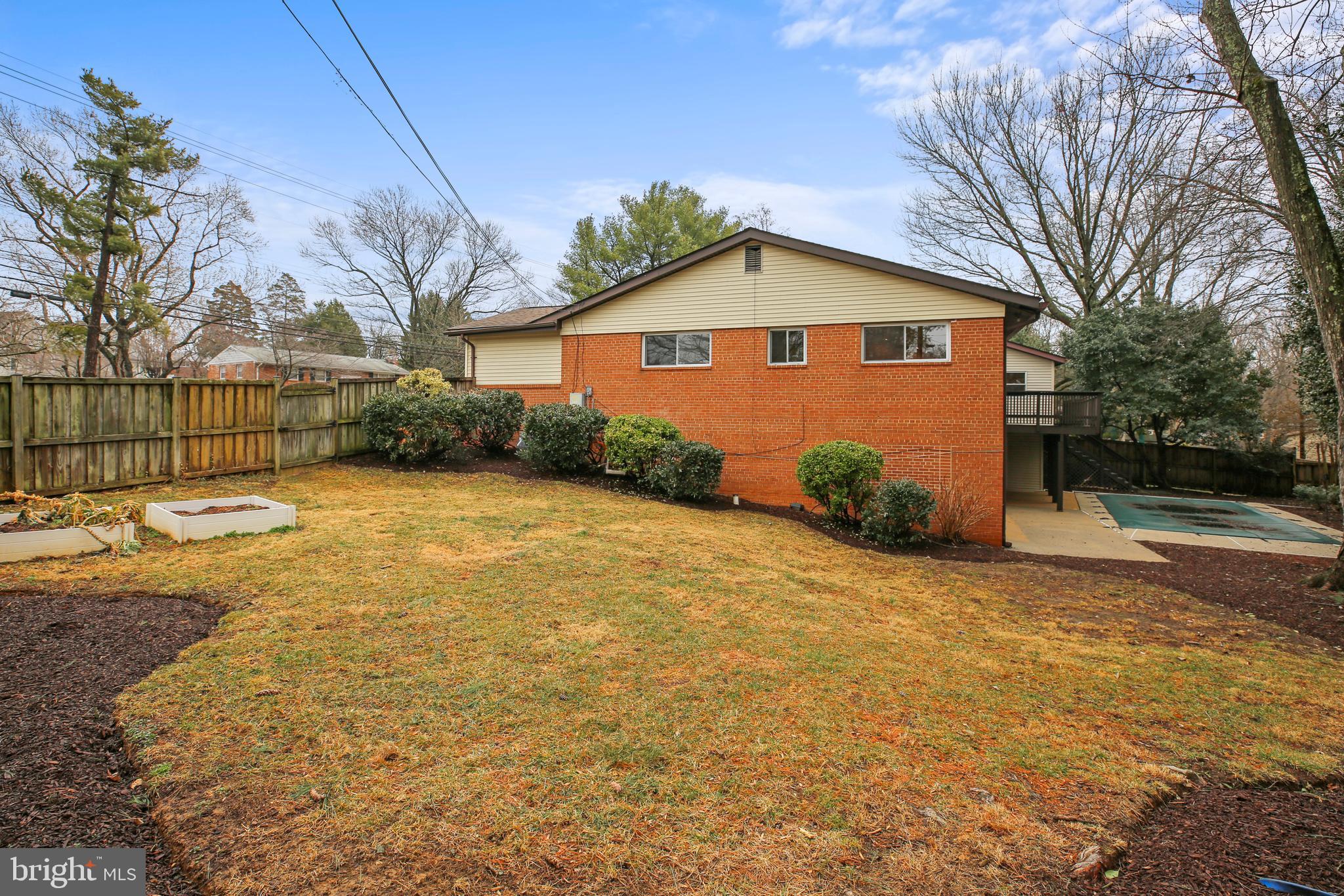 WILDWOOD MANOR - Residential