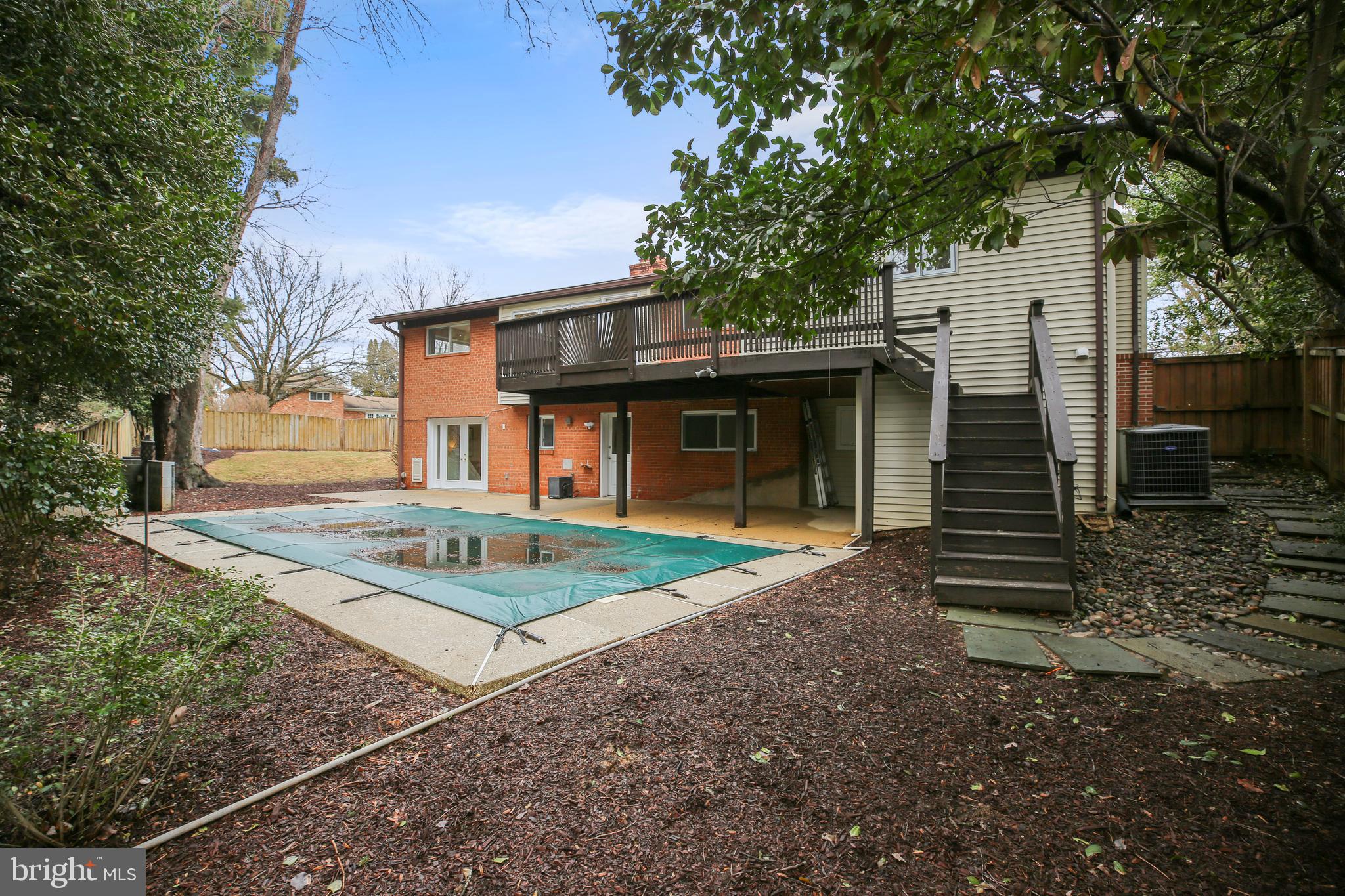 WILDWOOD MANOR - Residential