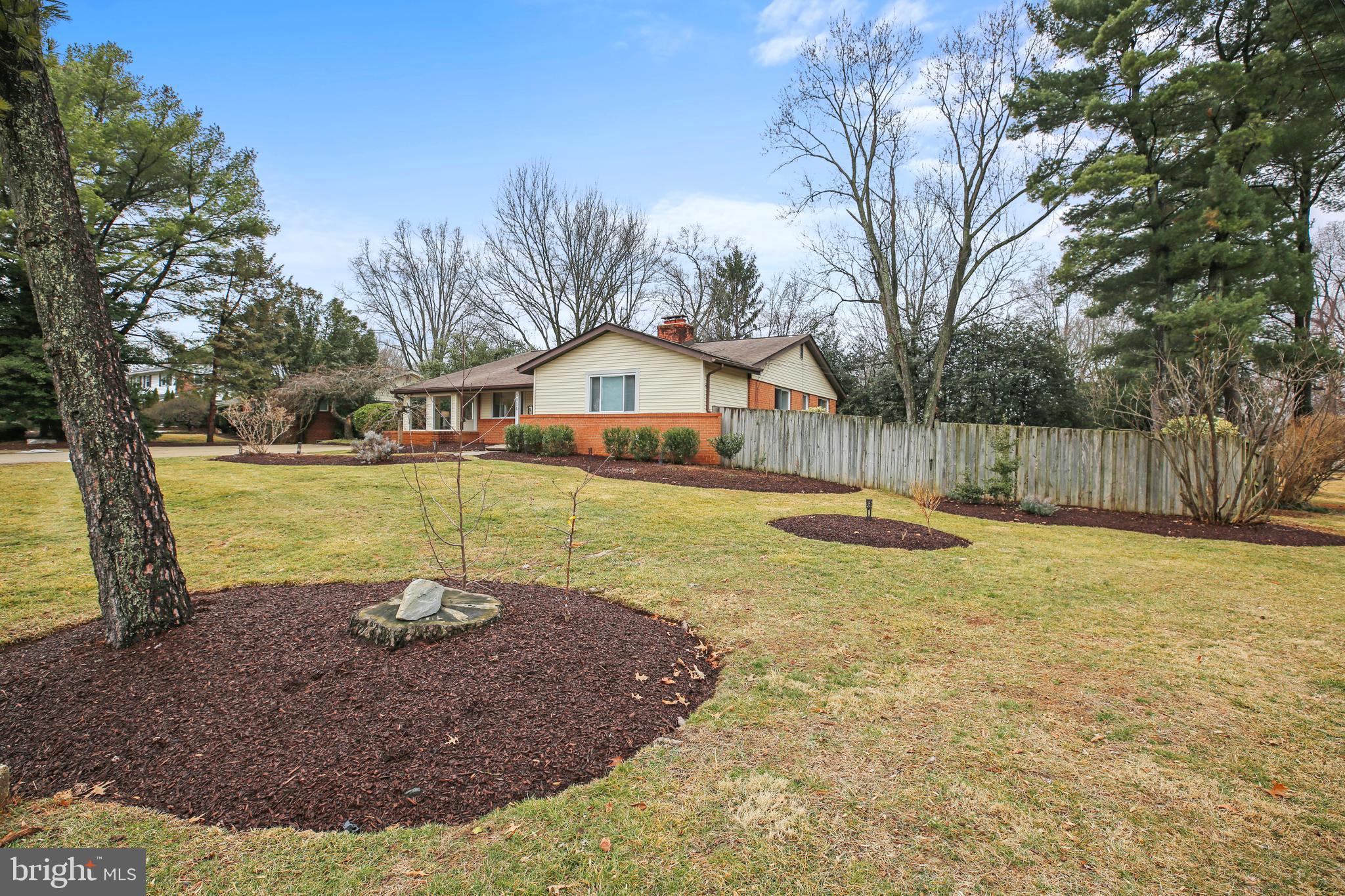 WILDWOOD MANOR - Residential