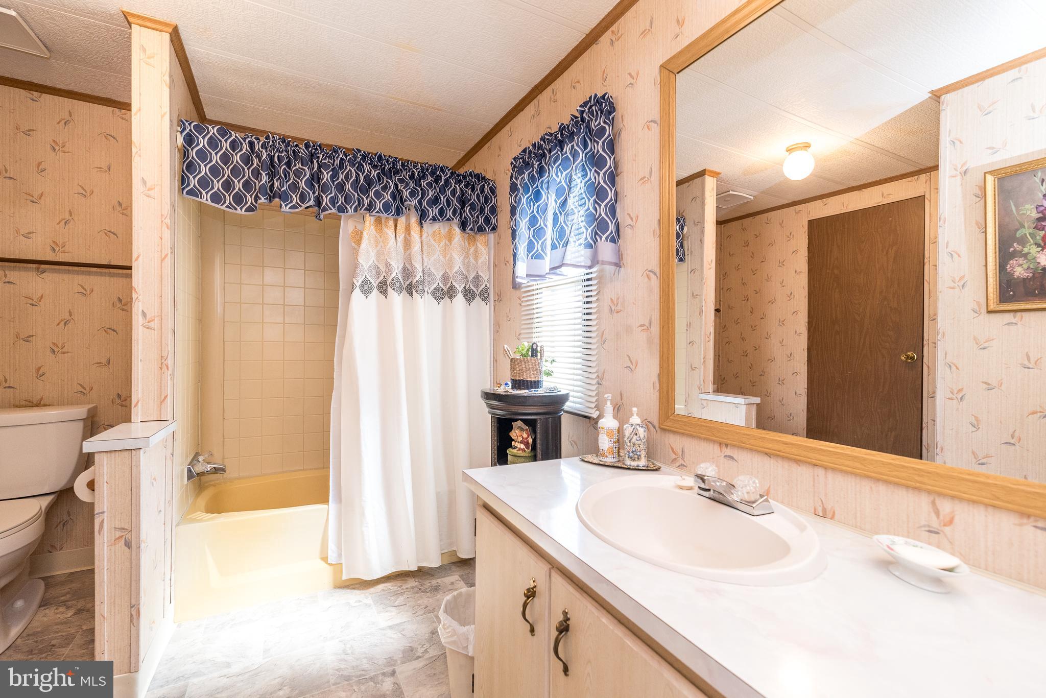 NESHAMINY FALLS - Residential