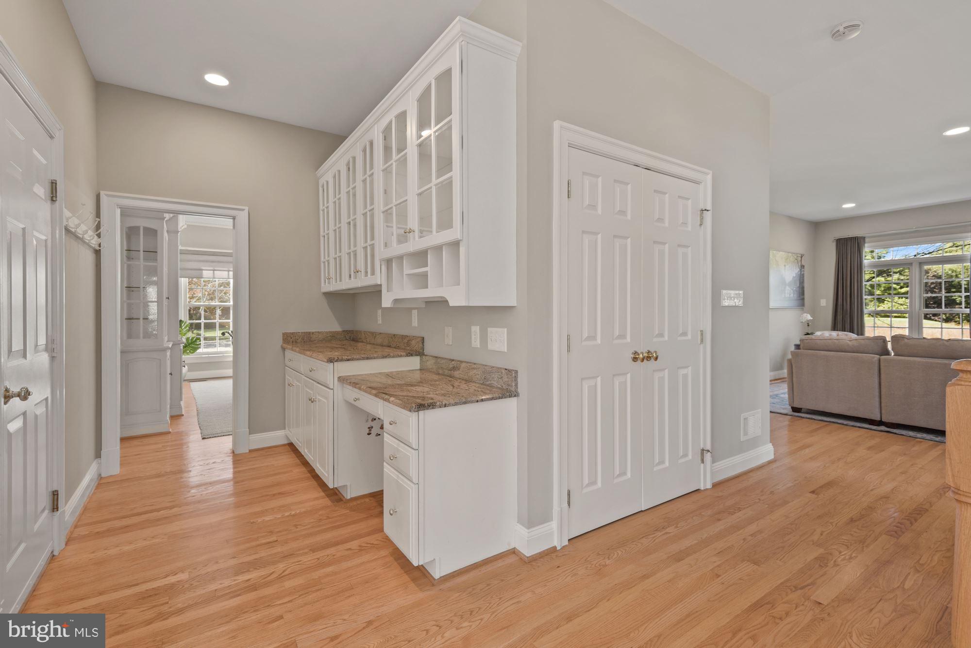 AVENEL - Residential