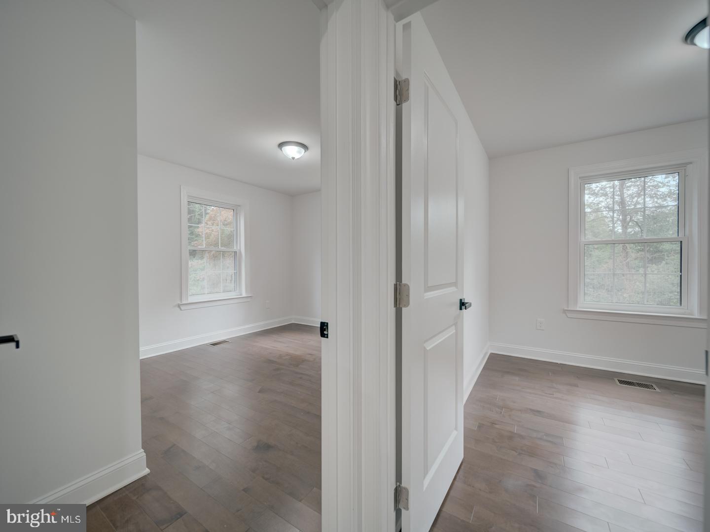 HYATTSVILLE HILLS - Residential