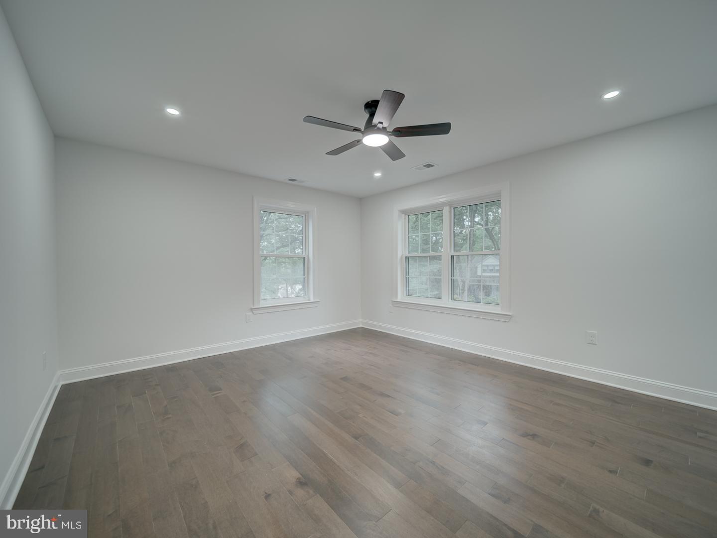 HYATTSVILLE HILLS - Residential