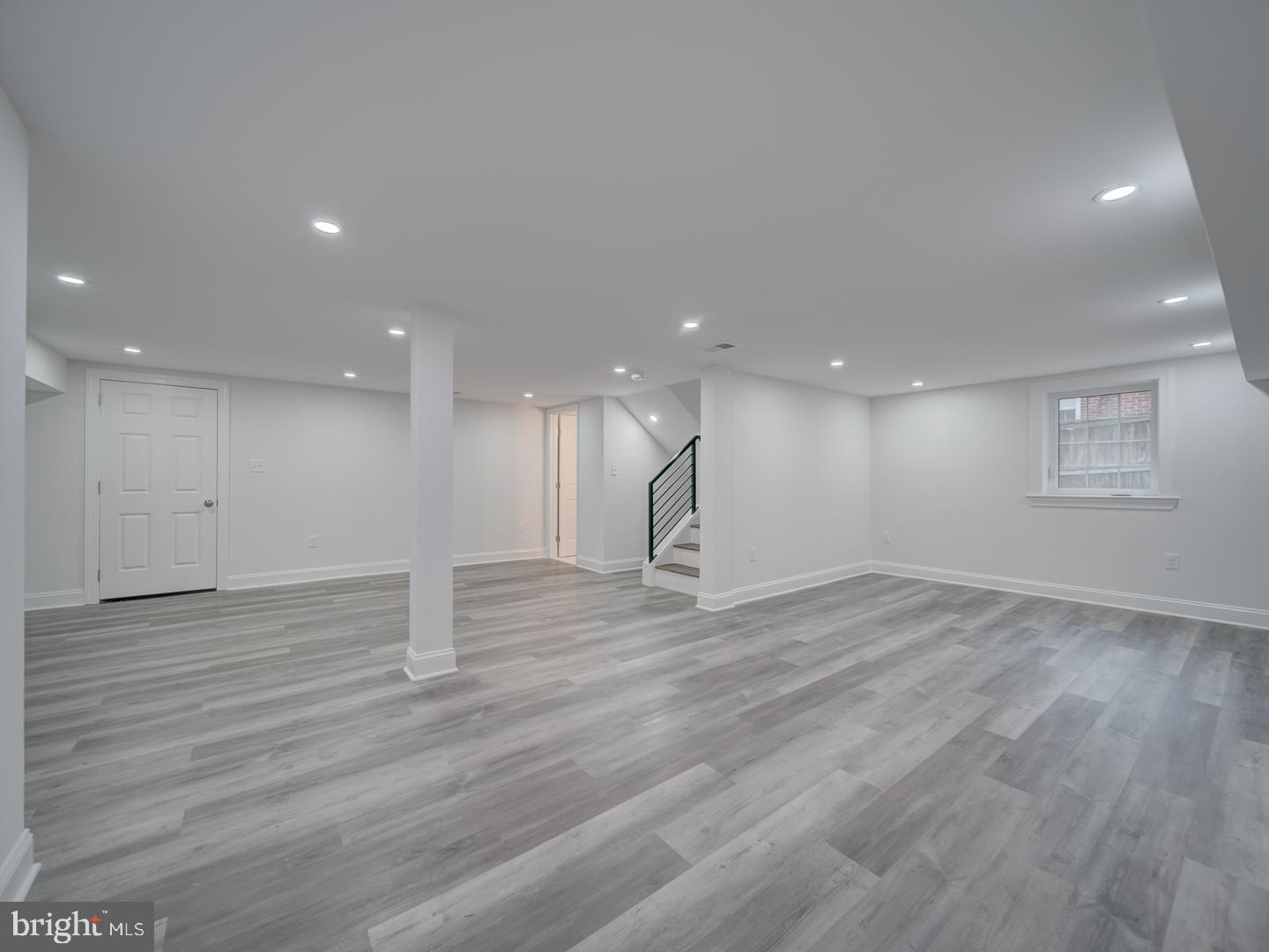 HYATTSVILLE HILLS - Residential