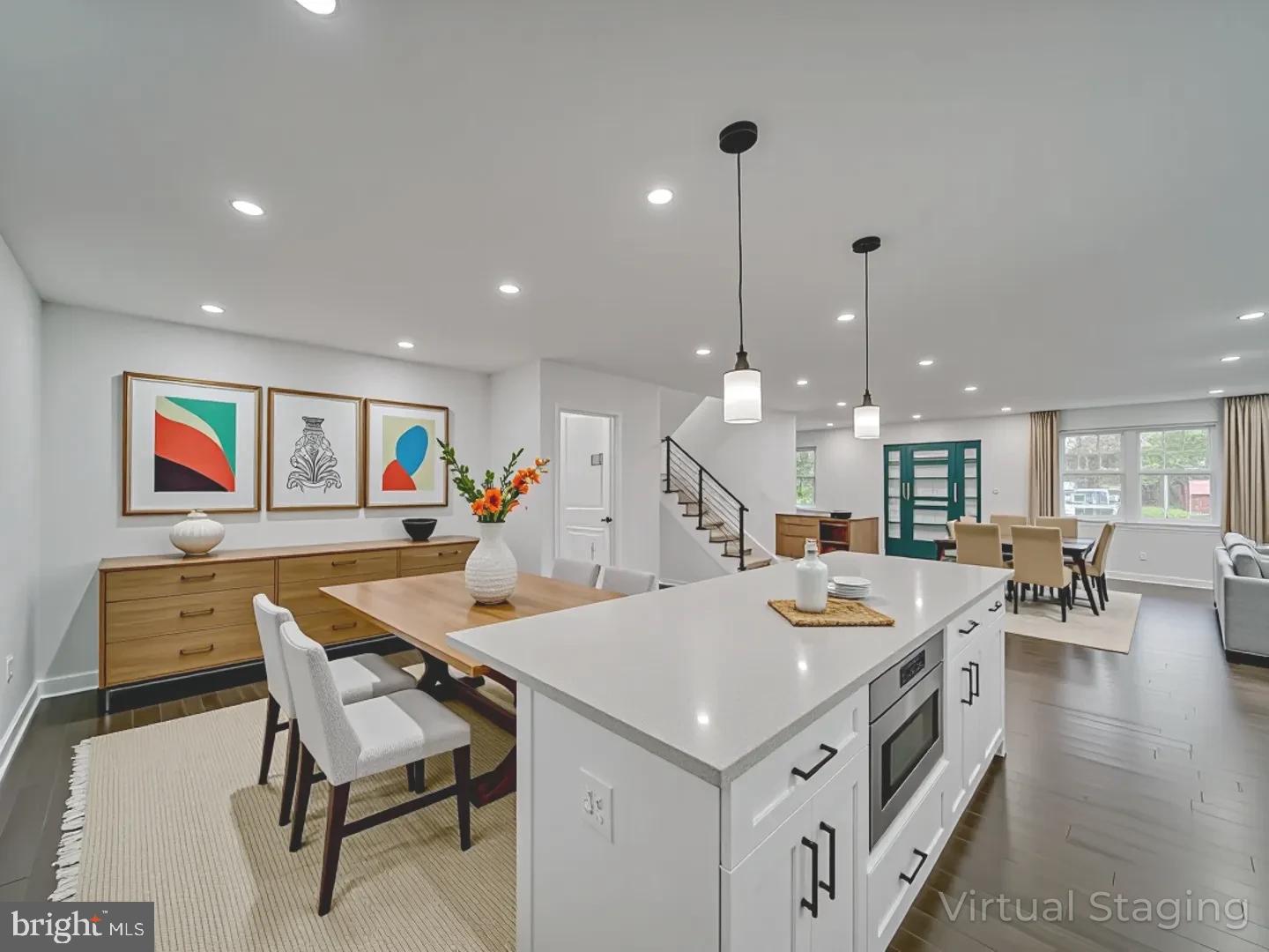 HYATTSVILLE HILLS - Residential