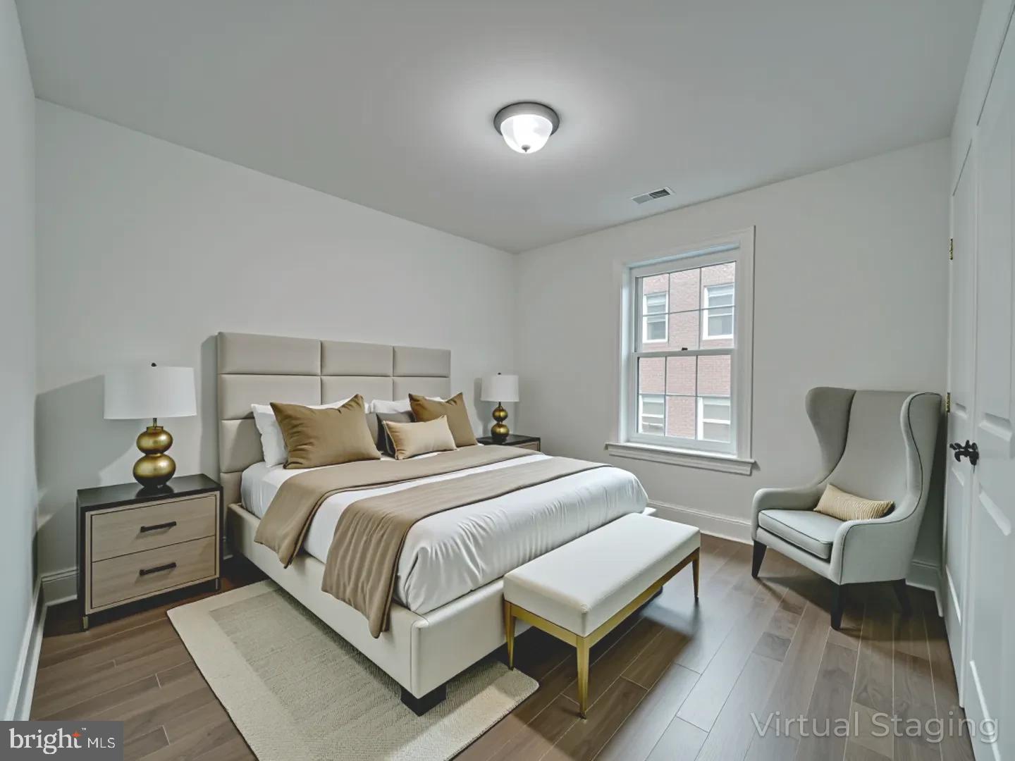 HYATTSVILLE HILLS - Residential