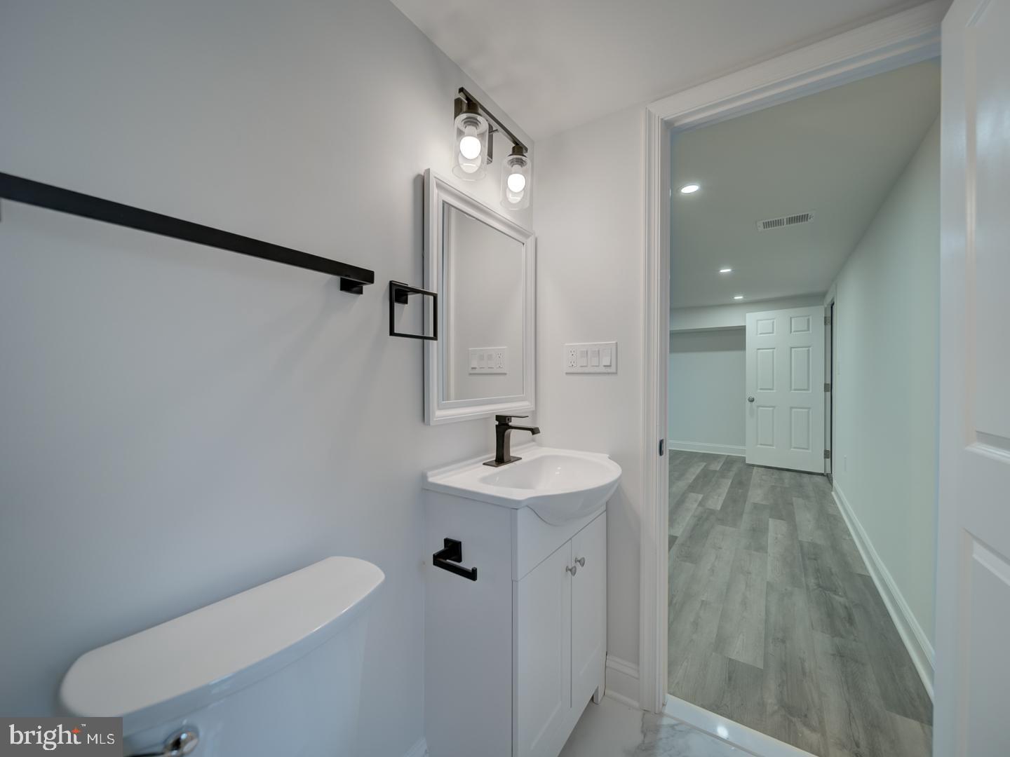 HYATTSVILLE HILLS - Residential