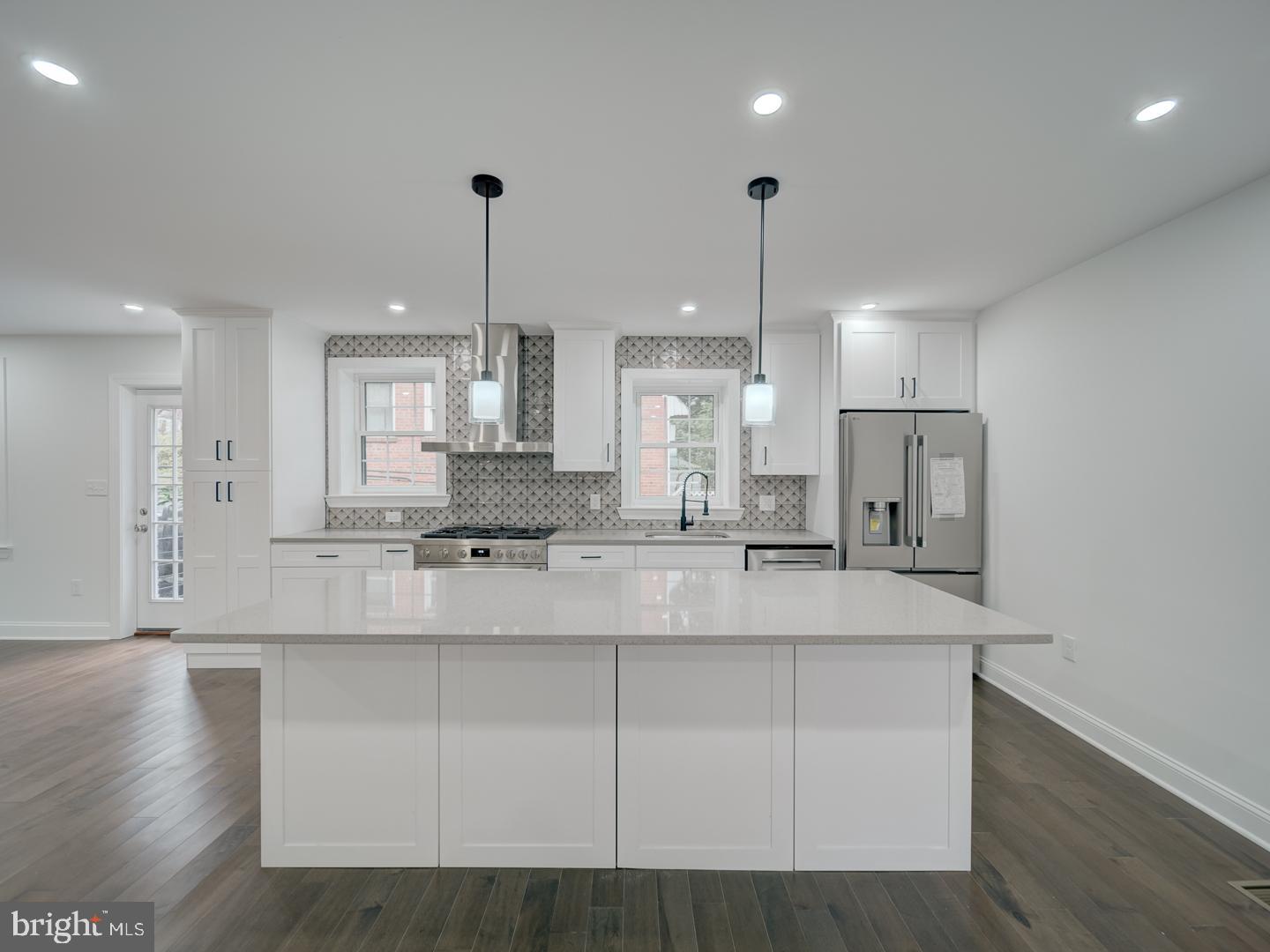 HYATTSVILLE HILLS - Residential