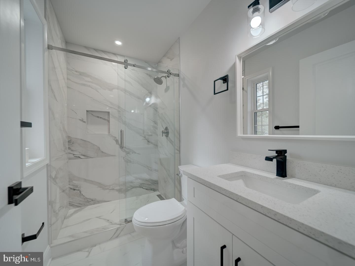 HYATTSVILLE HILLS - Residential