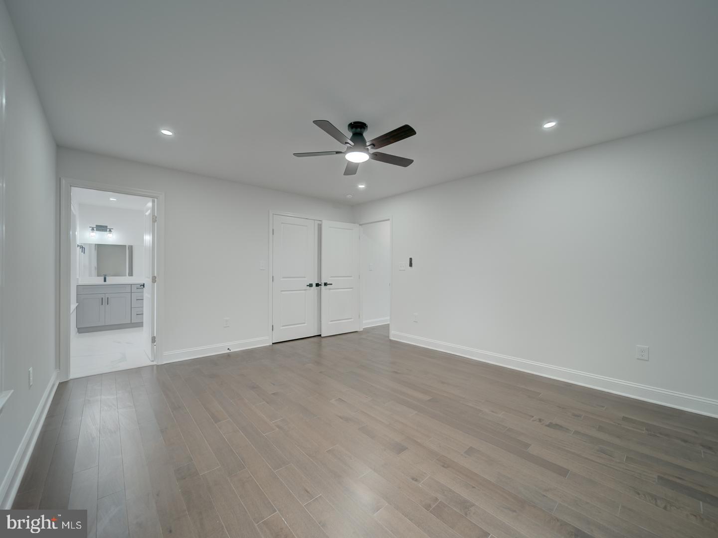 HYATTSVILLE HILLS - Residential