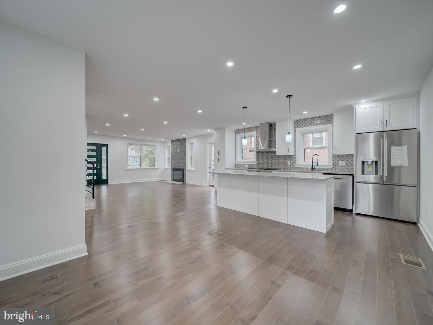 HYATTSVILLE HILLS - Residential