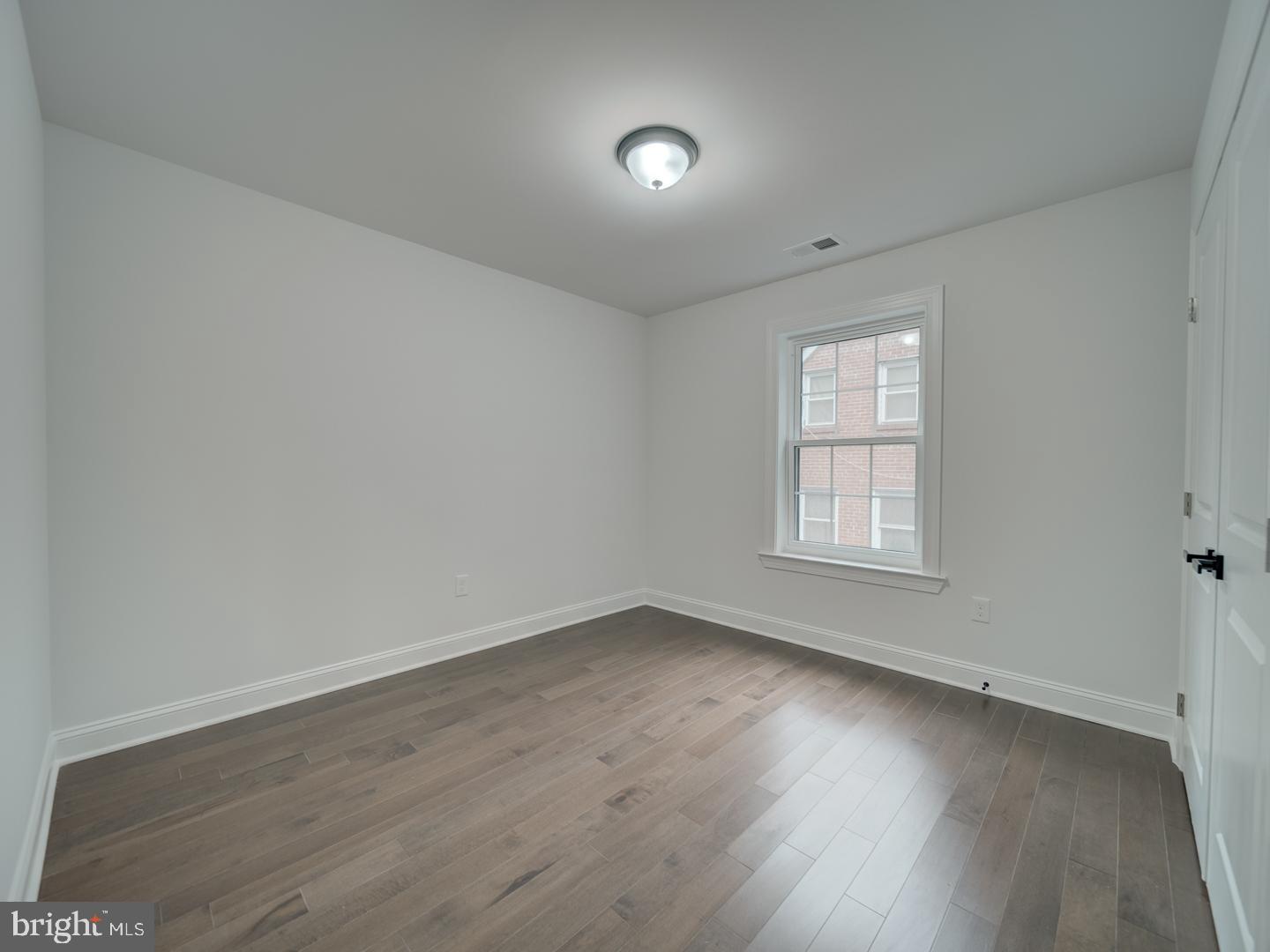 HYATTSVILLE HILLS - Residential