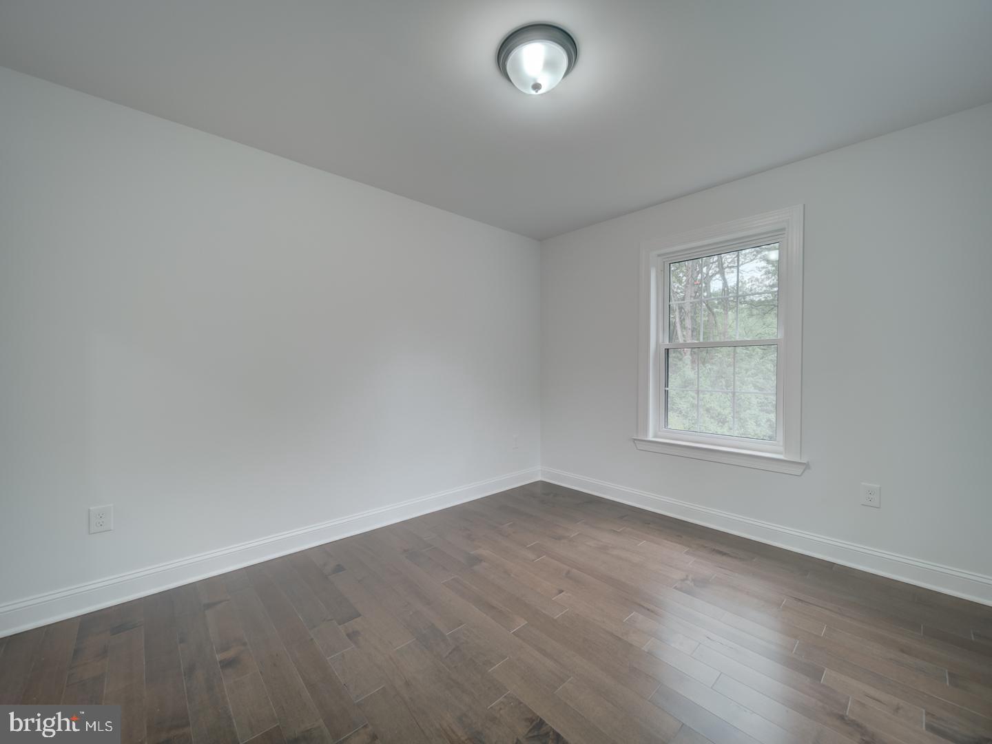 HYATTSVILLE HILLS - Residential