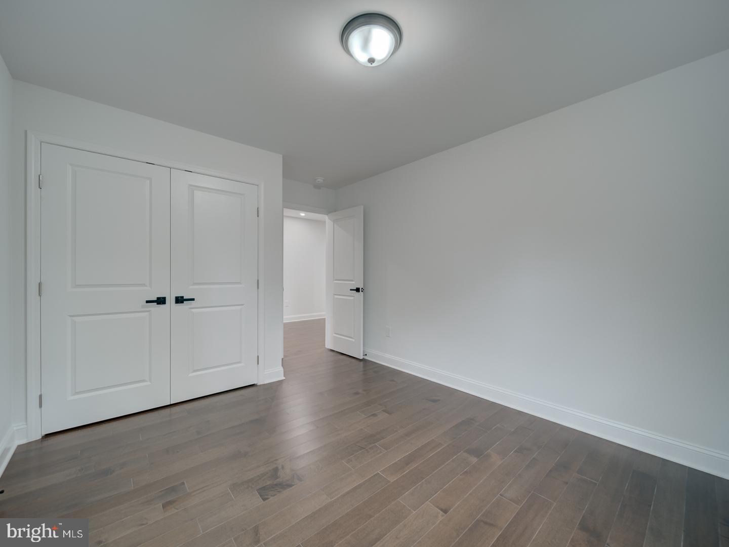 HYATTSVILLE HILLS - Residential