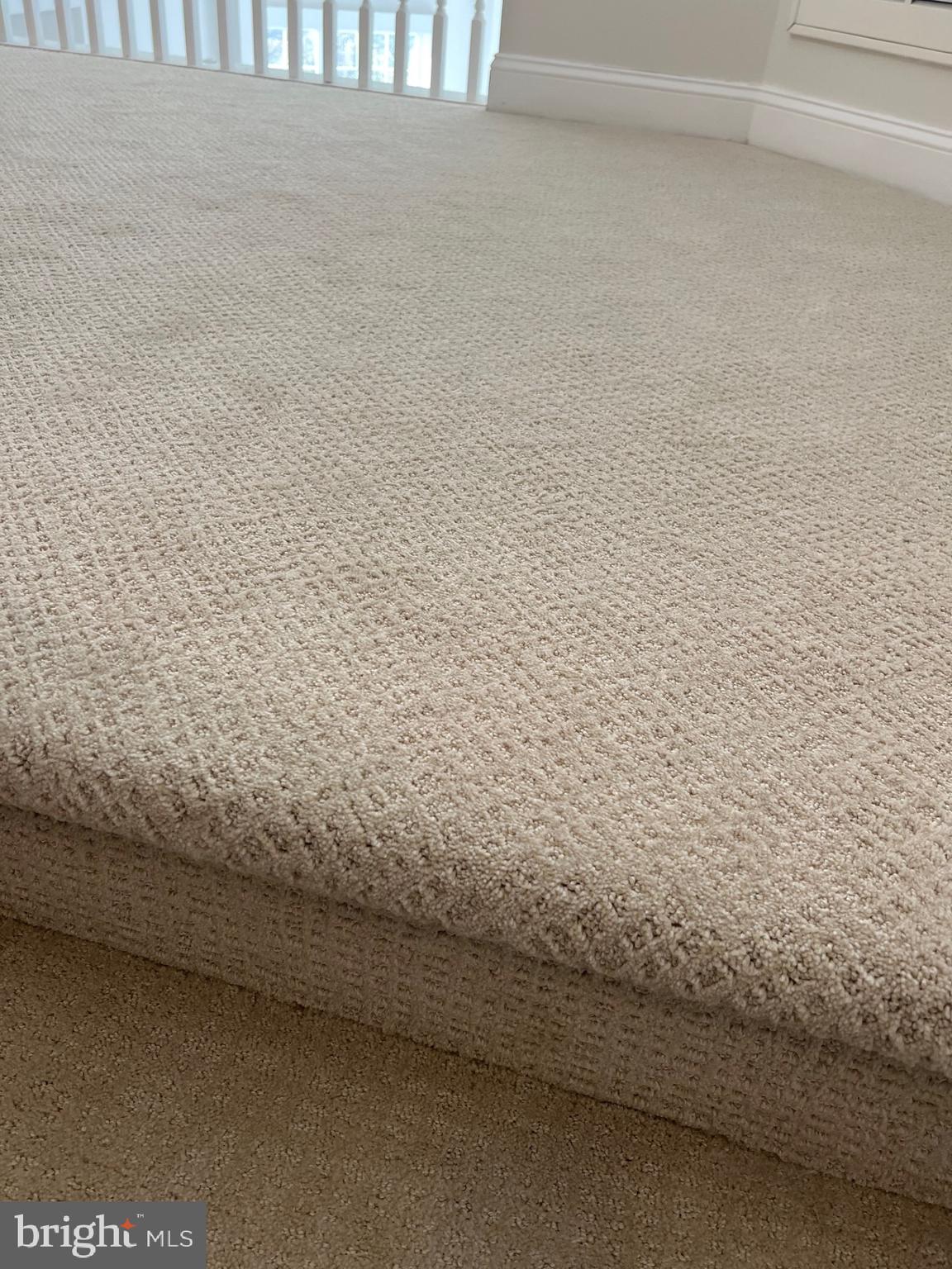 THE HOLLOW AT FOX VA - Residential