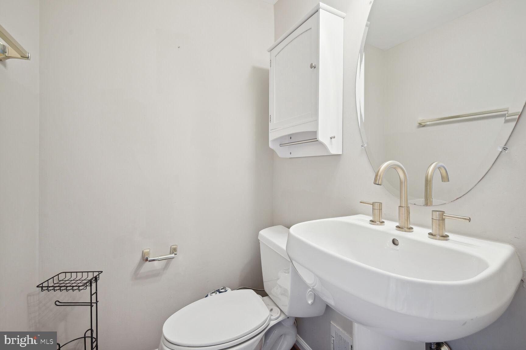 QUINCE ORCHARD PARK - Residential Lease