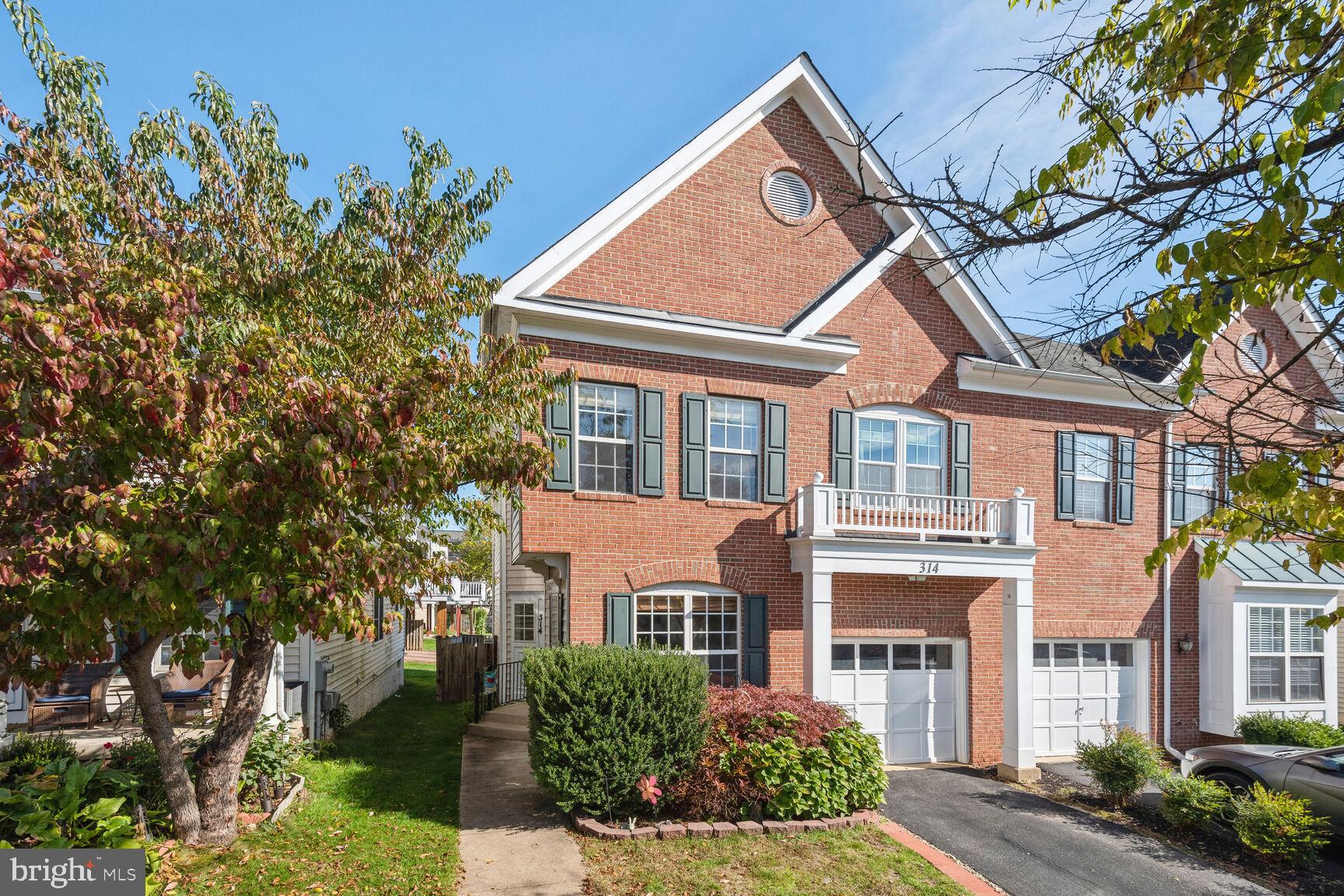 QUINCE ORCHARD PARK - Residential Lease