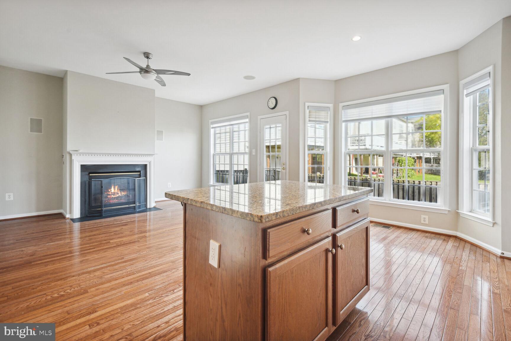 QUINCE ORCHARD PARK - Residential Lease