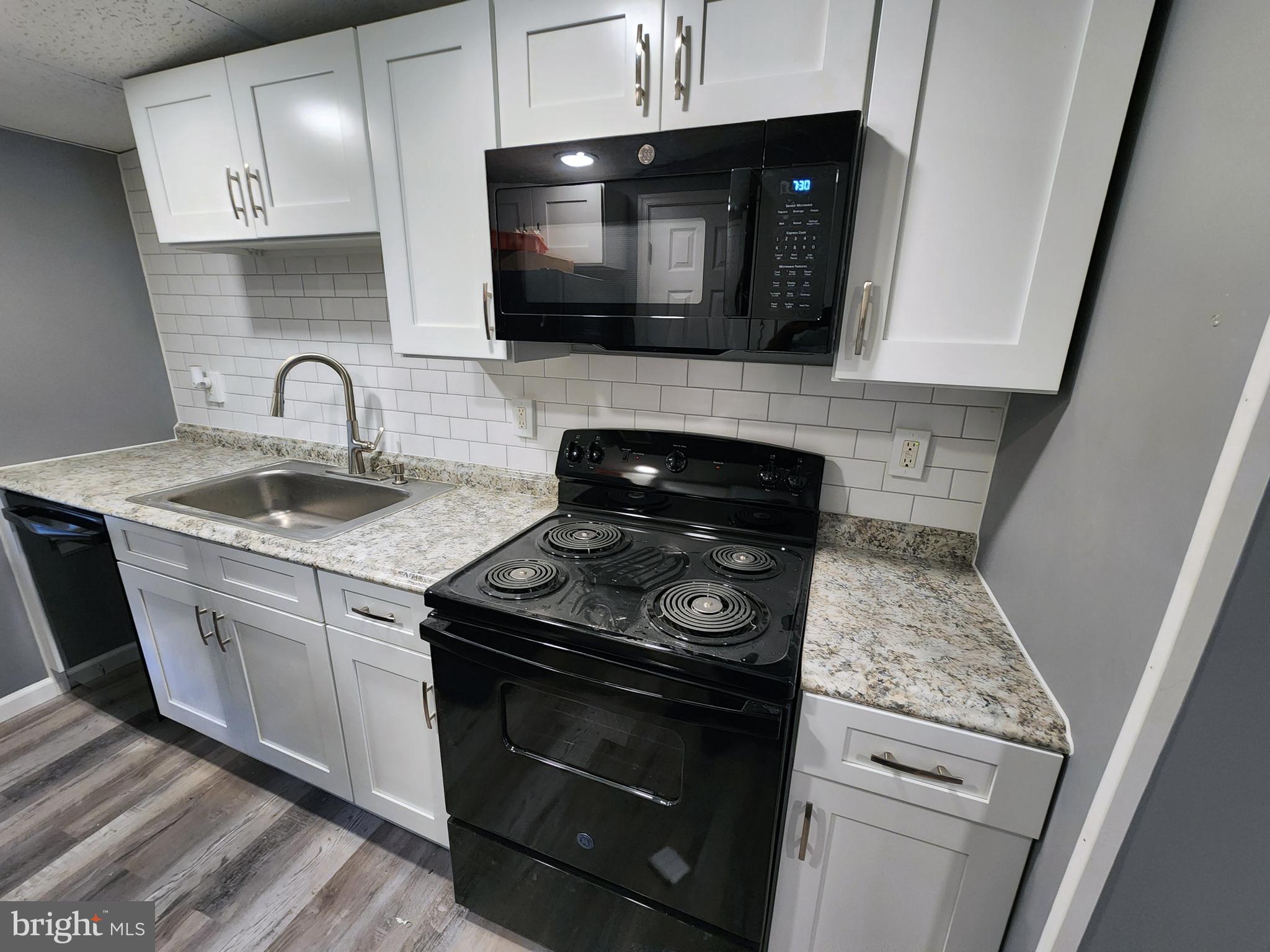 WASHINGTON VILLAGE - Residential