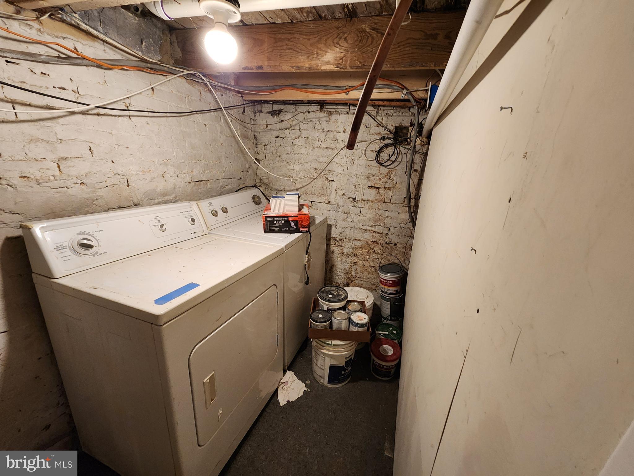 WASHINGTON VILLAGE - Residential