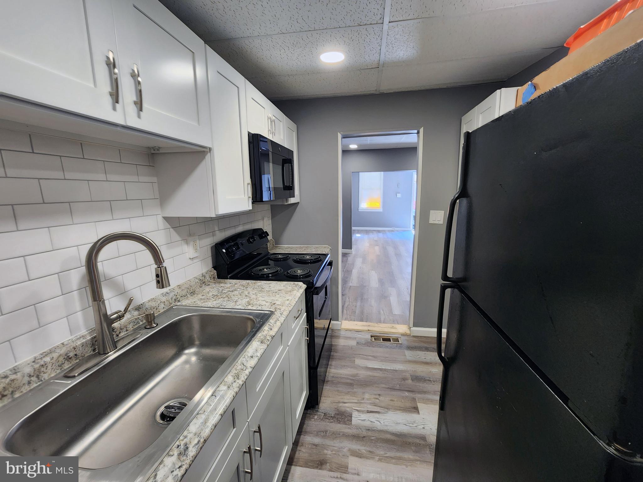 WASHINGTON VILLAGE - Residential