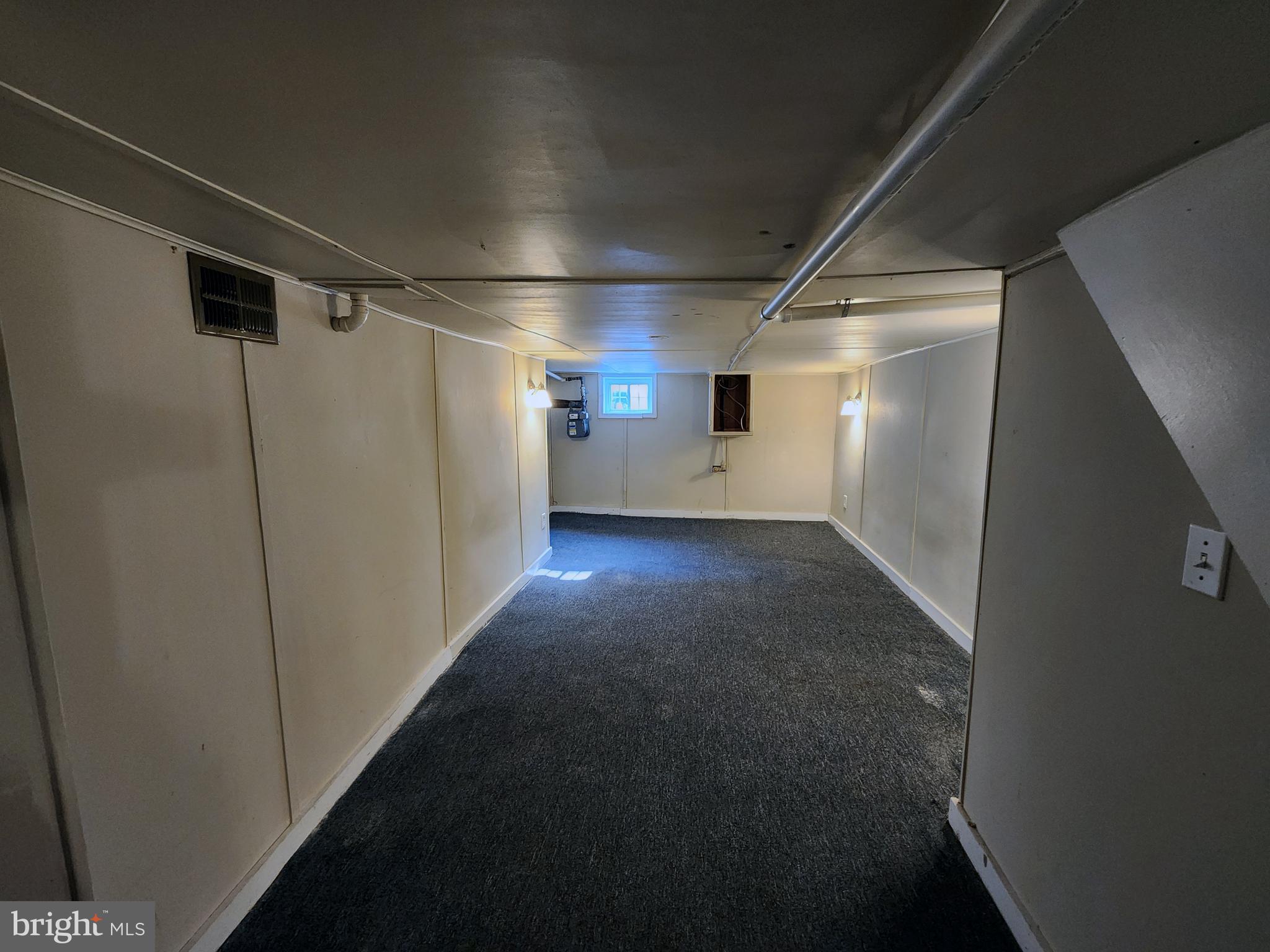 WASHINGTON VILLAGE - Residential