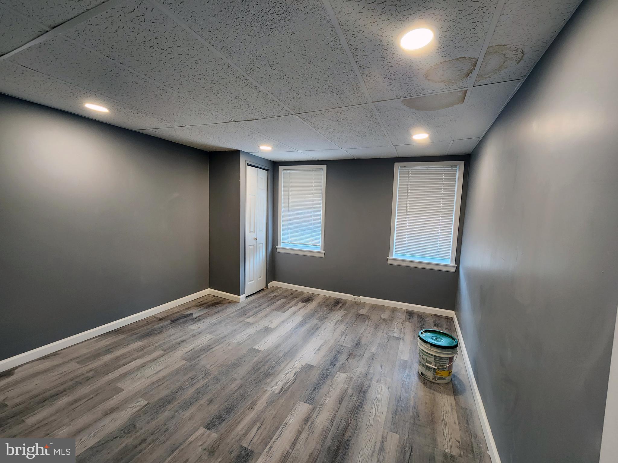 WASHINGTON VILLAGE - Residential