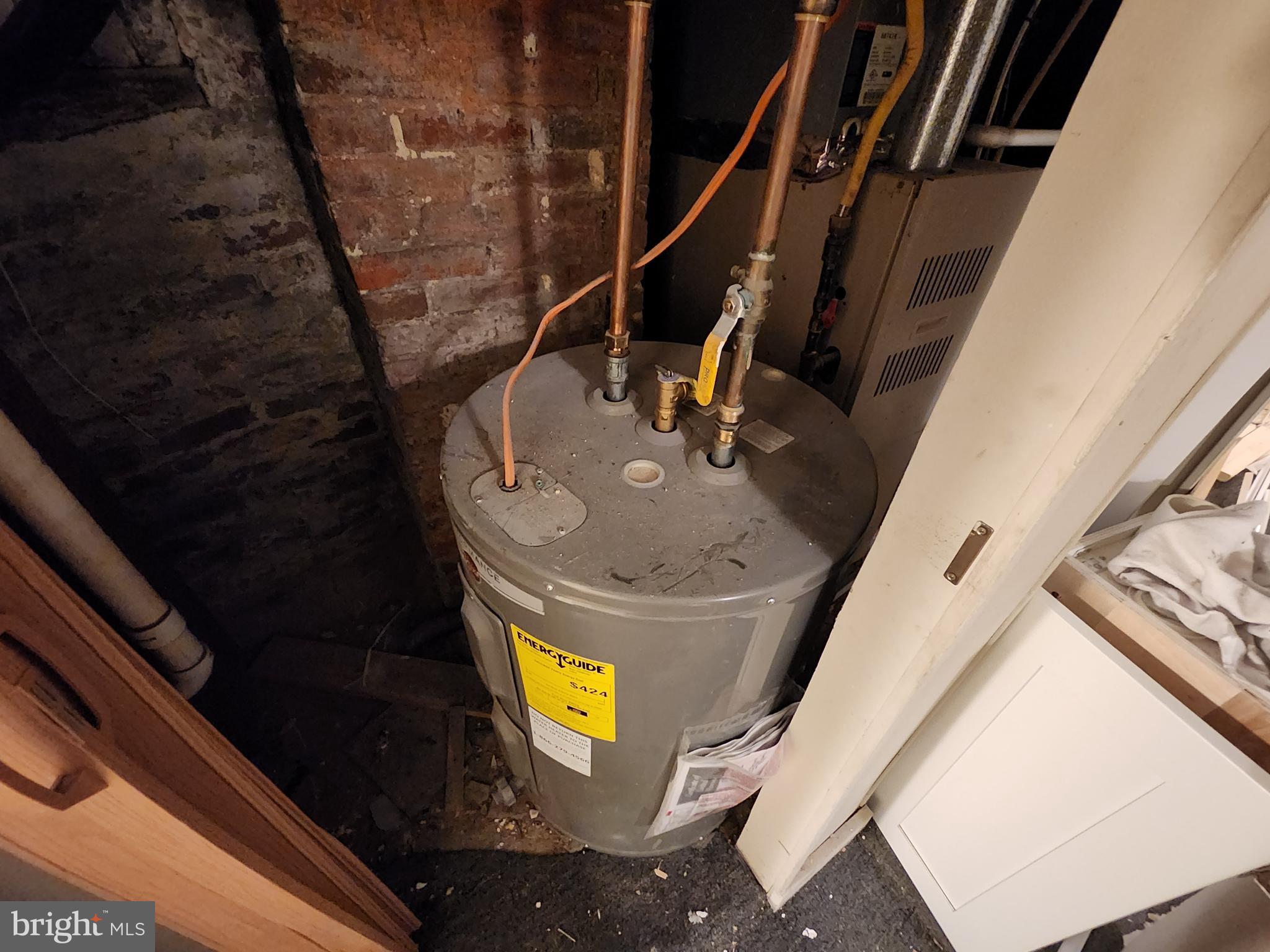 WASHINGTON VILLAGE - Residential