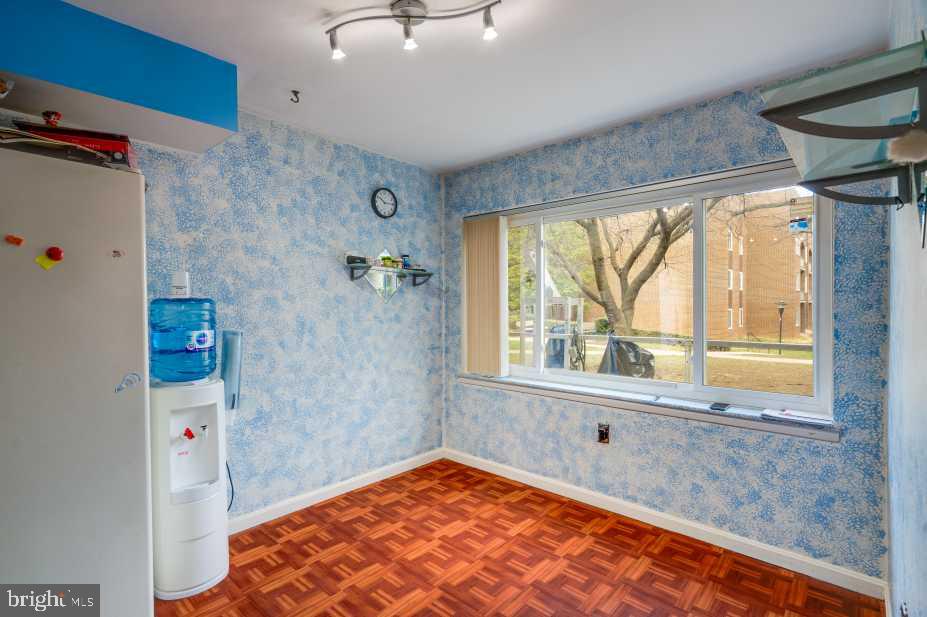 VILLA RIDGE CONDOMINIUM - Residential