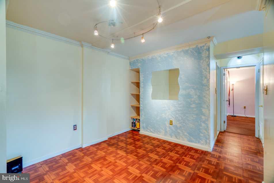 VILLA RIDGE CONDOMINIUM - Residential