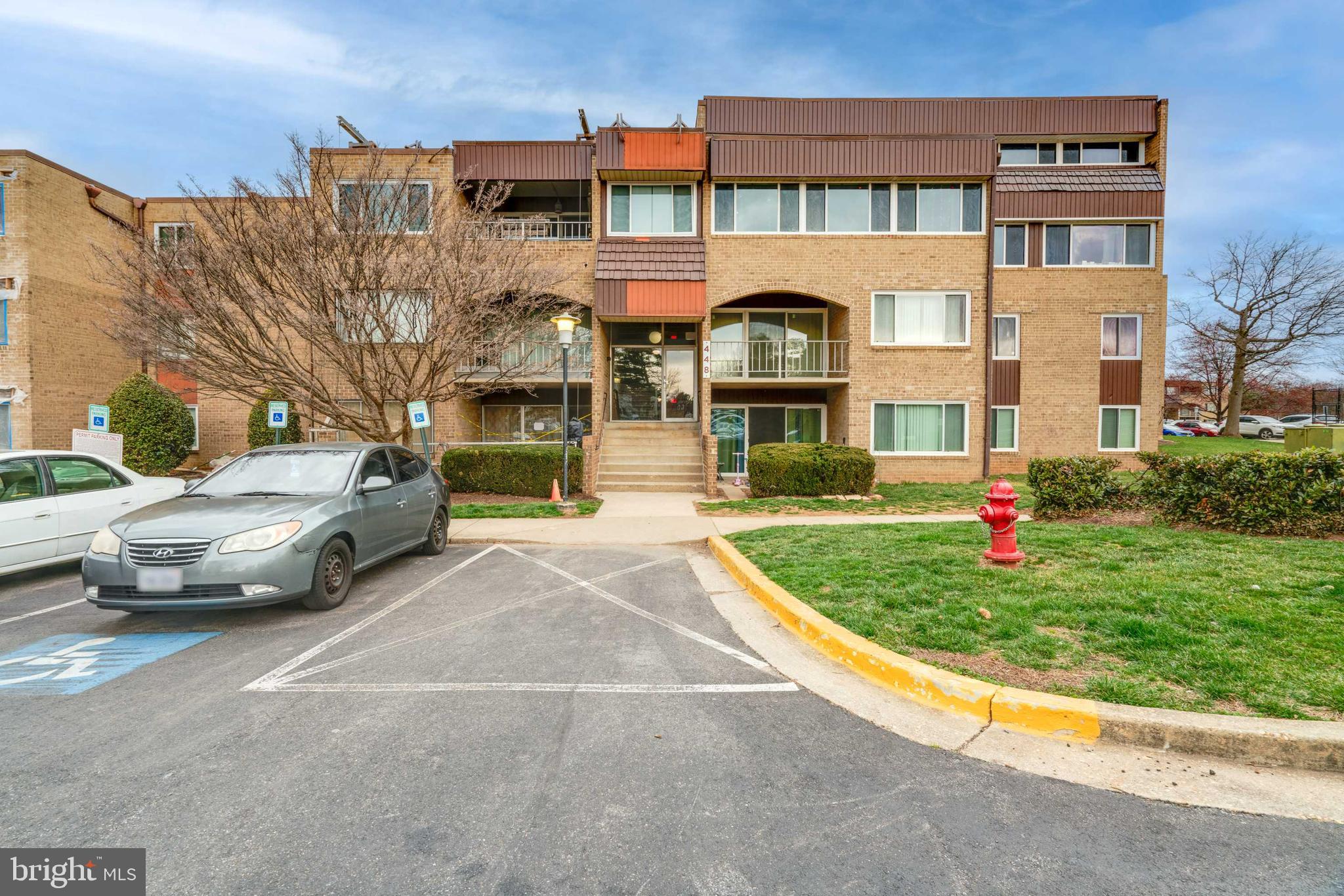 VILLA RIDGE CONDOMINIUM - Residential