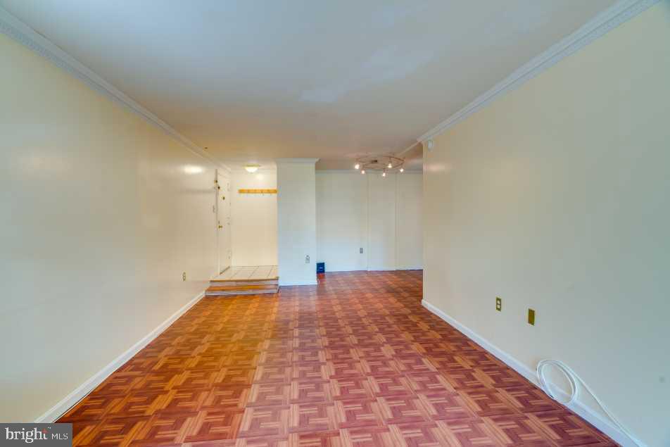 VILLA RIDGE CONDOMINIUM - Residential