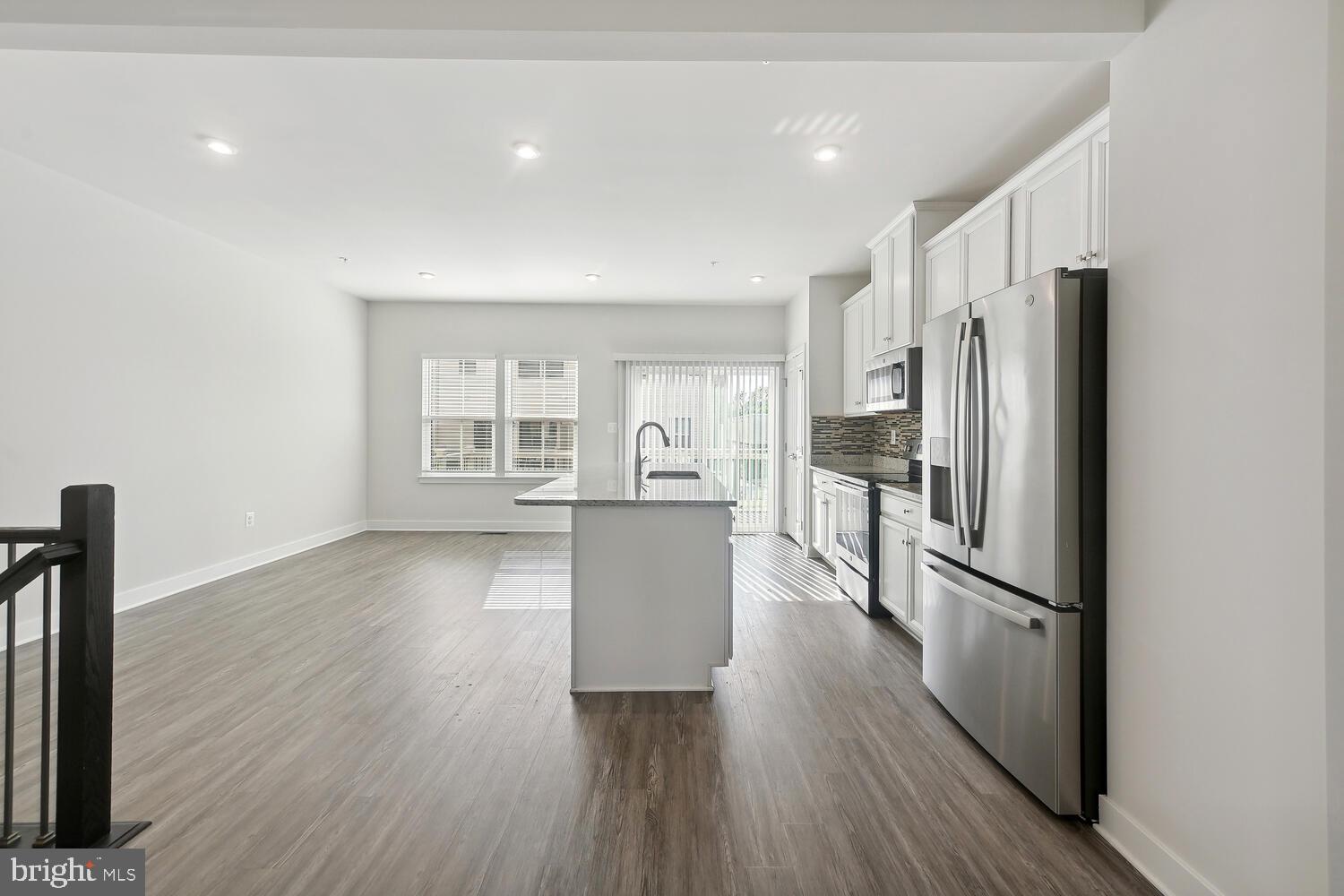 EAGER PARK TOWNHOMES - Residential Lease