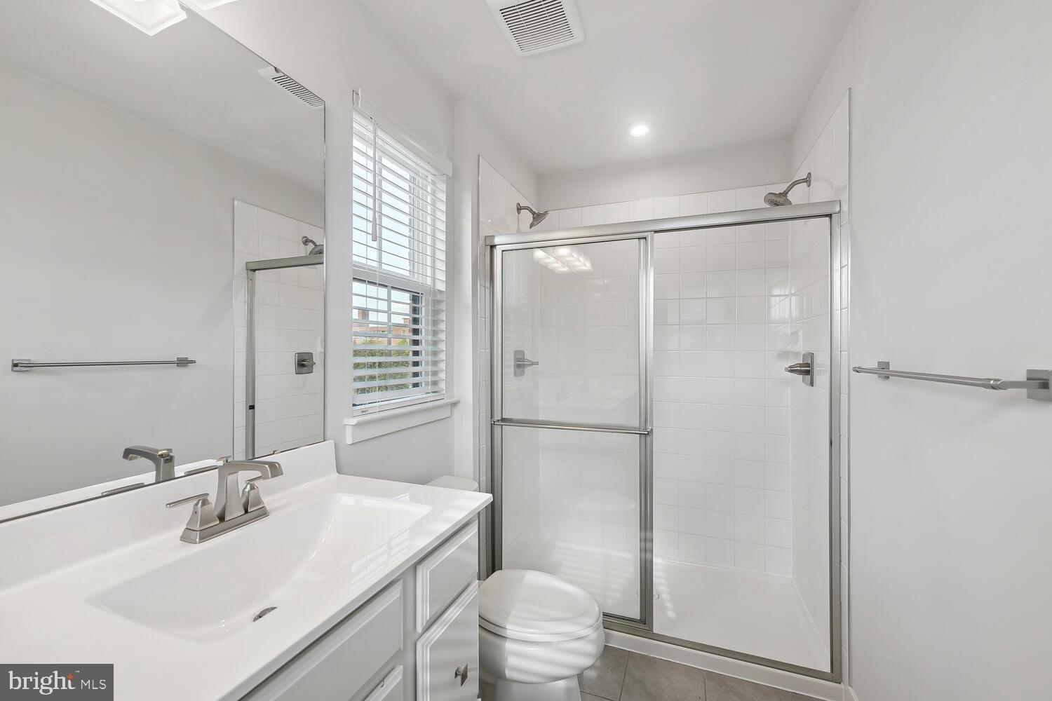 EAGER PARK TOWNHOMES - Residential Lease