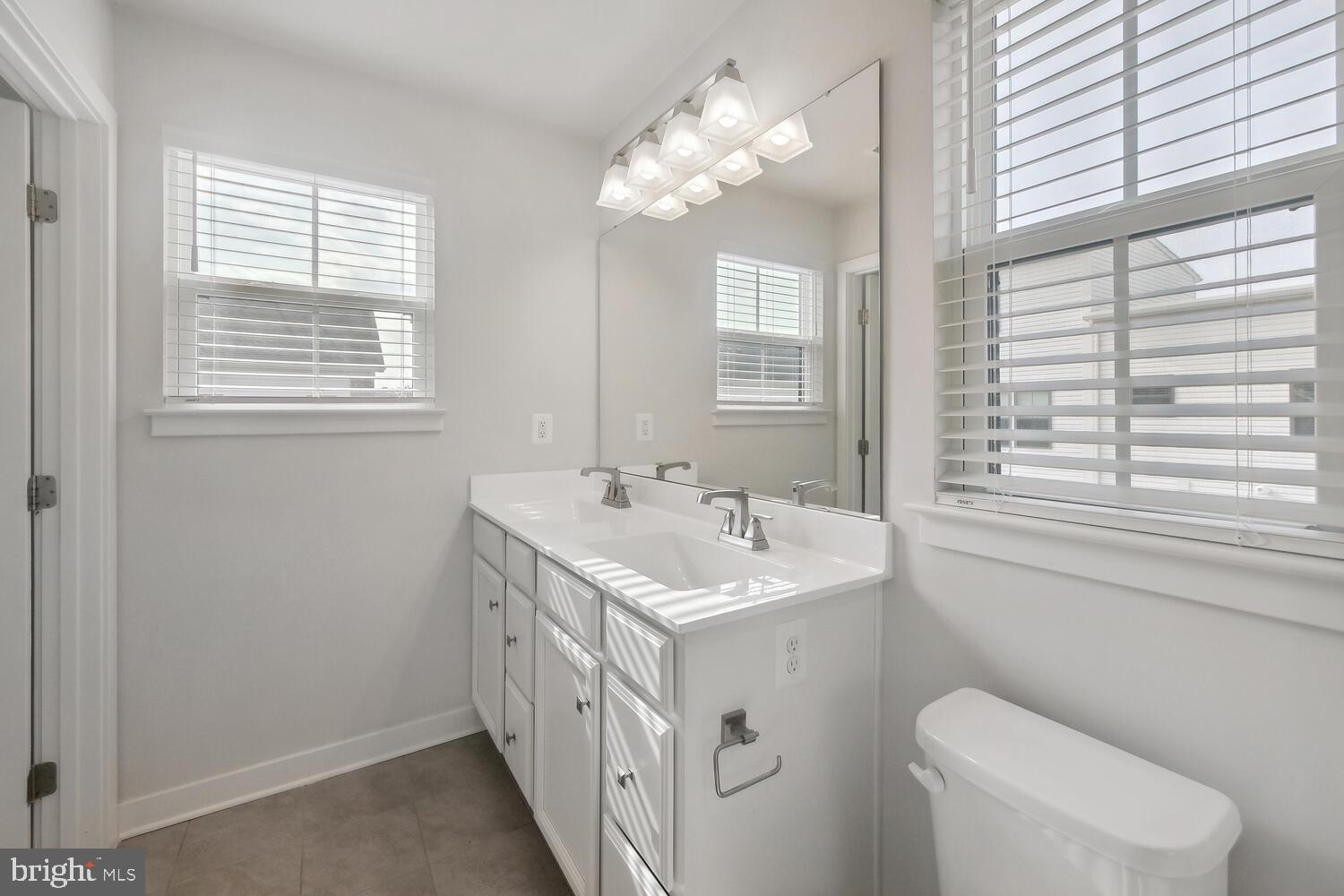 EAGER PARK TOWNHOMES - Residential Lease