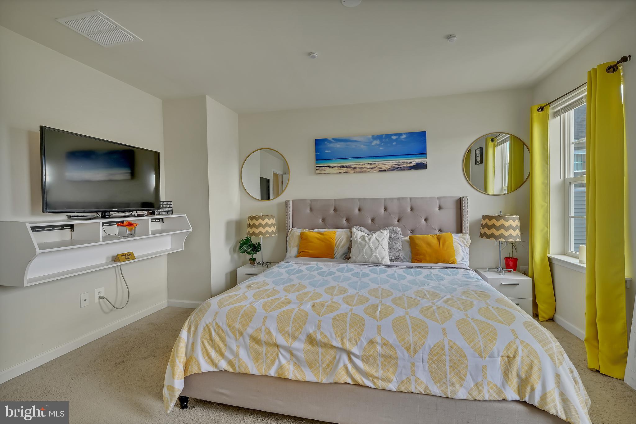 UPLANDS - Residential