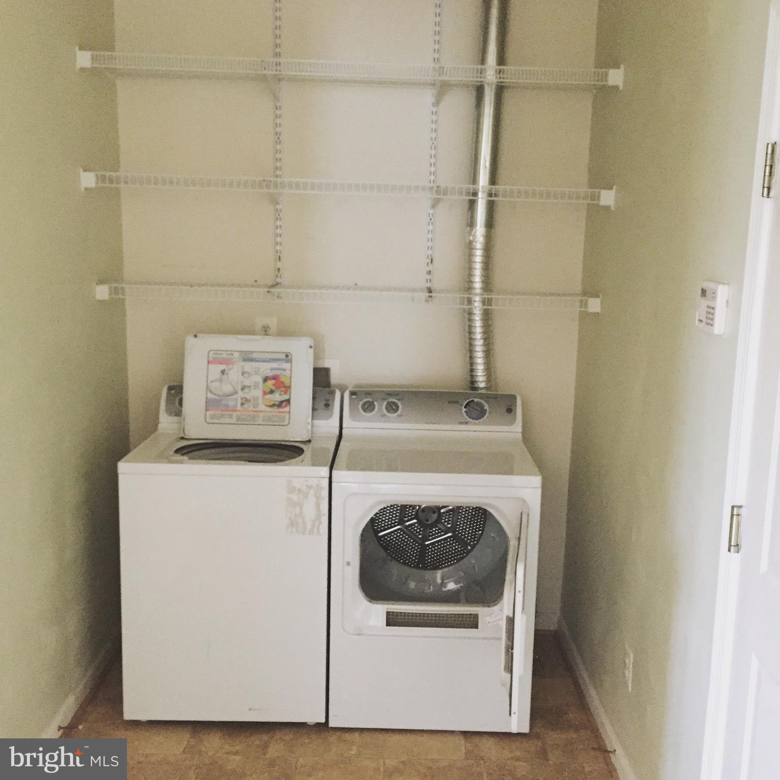 SOMERSET - Residential