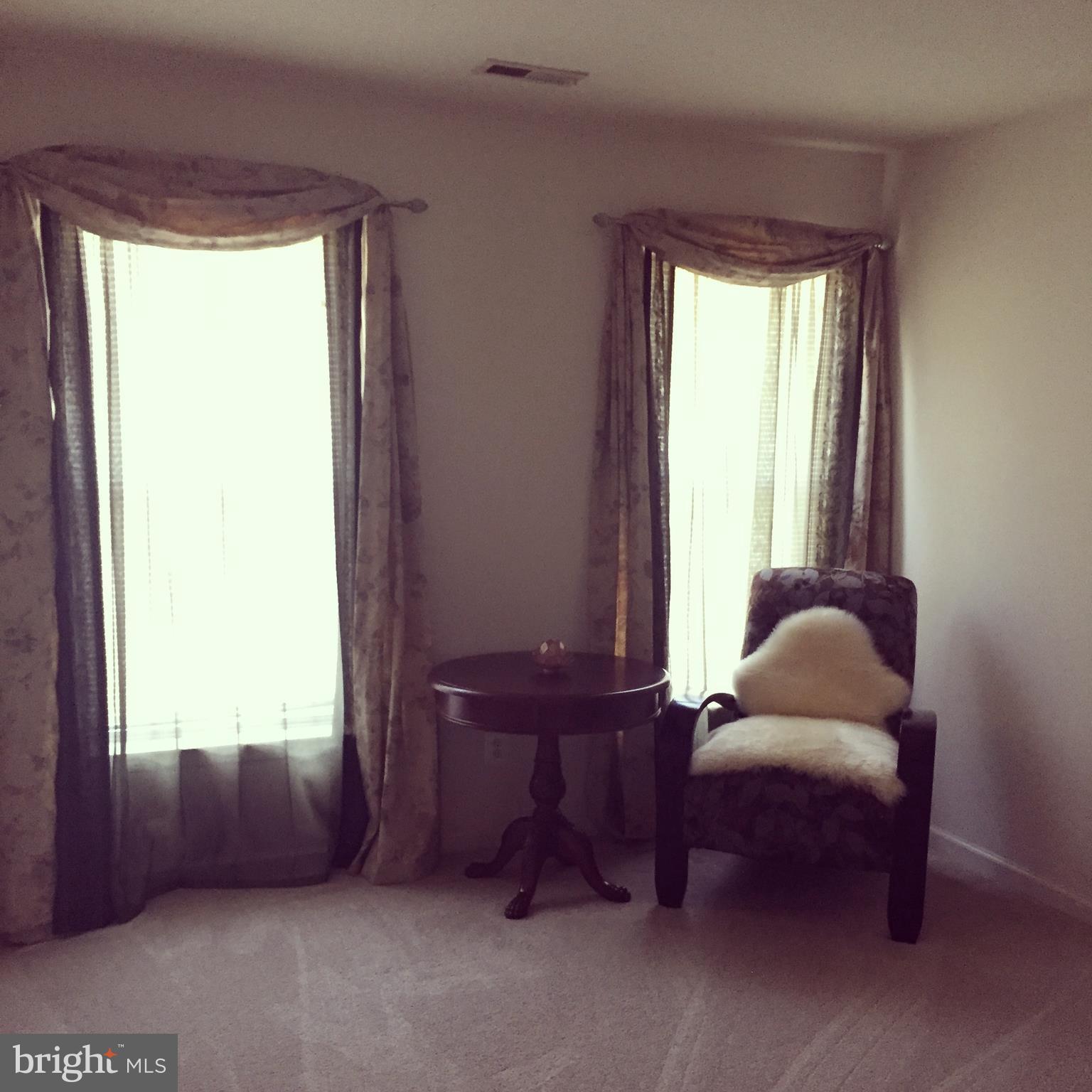 SOMERSET - Residential