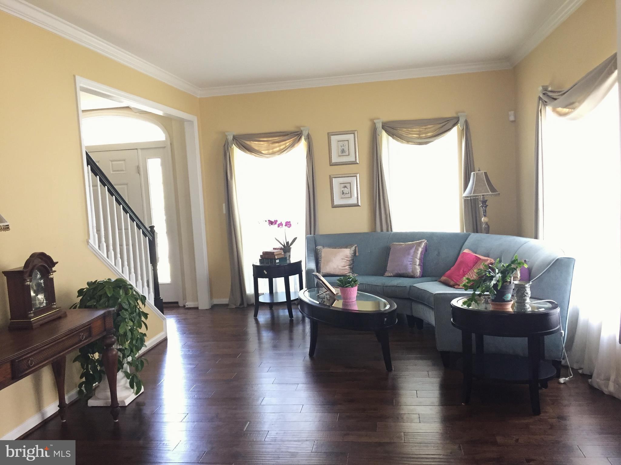 SOMERSET - Residential