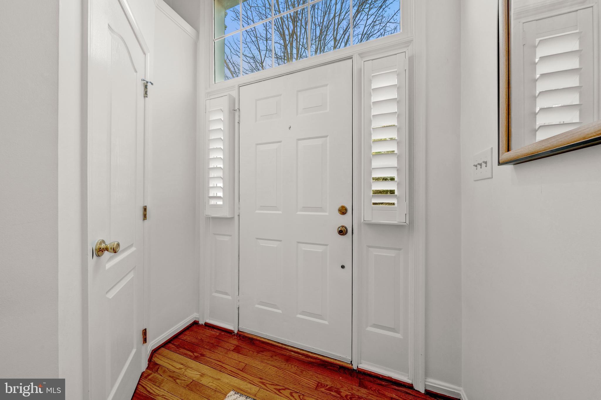 EDGEWATER AT TOWN CENTER - Residential