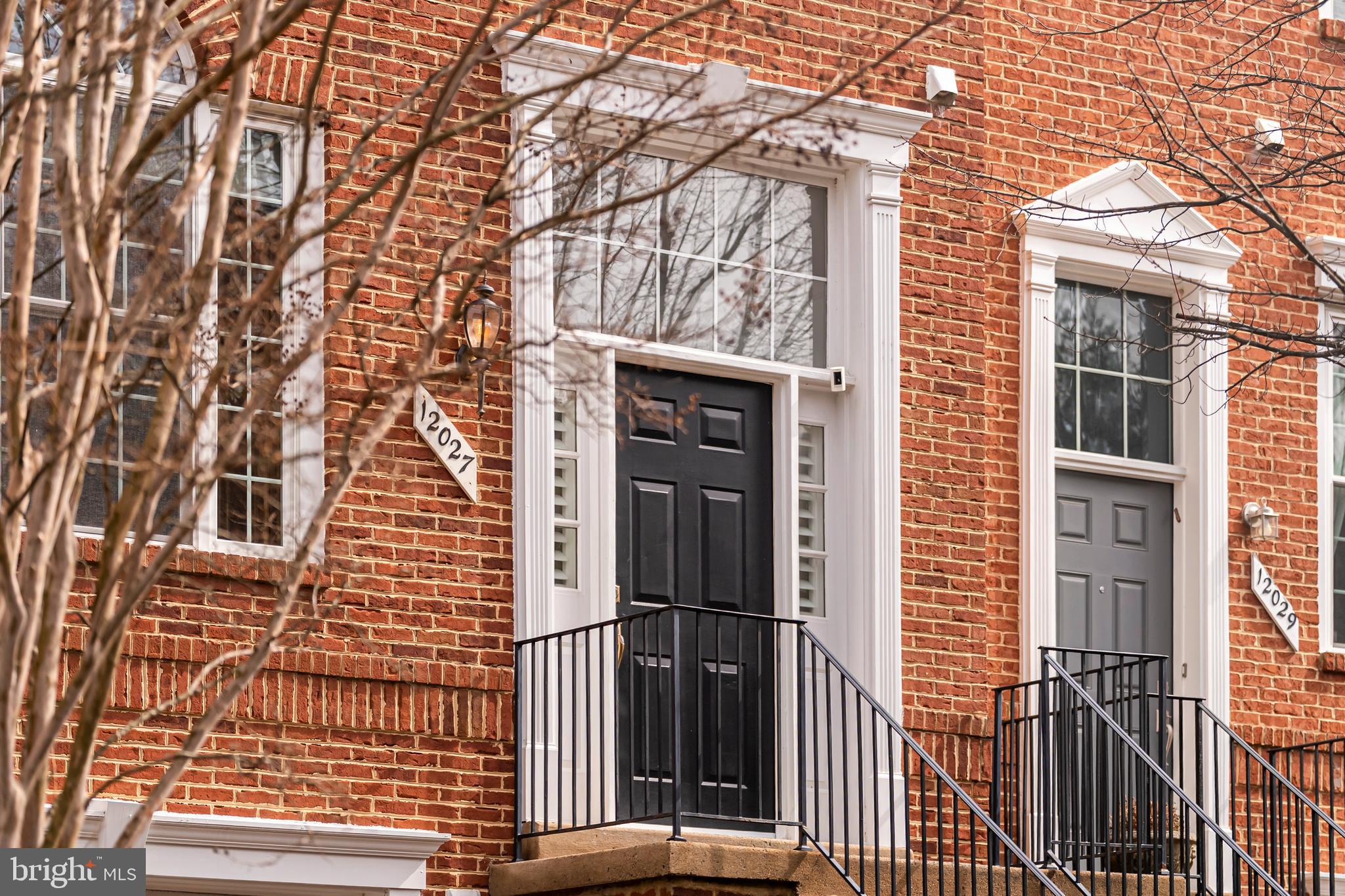 12027 EDGEMERE CIRCLE