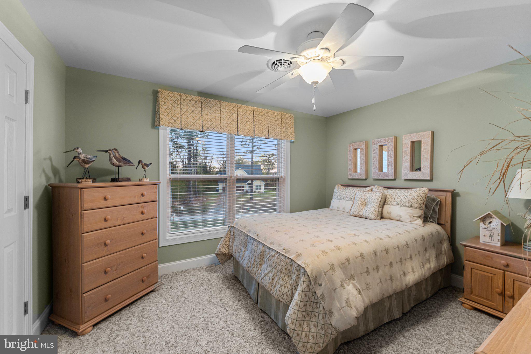 QUIET HARBOR - Residential