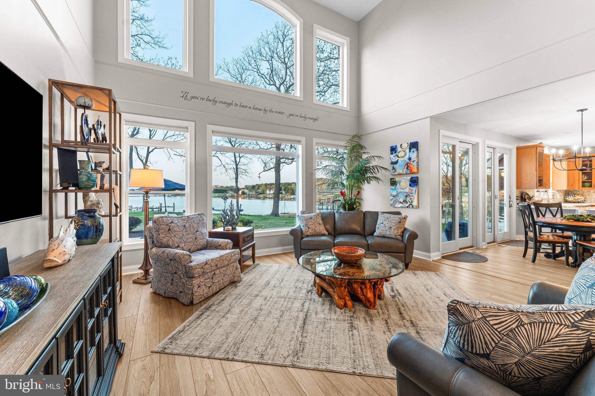 QUIET HARBOR - Residential