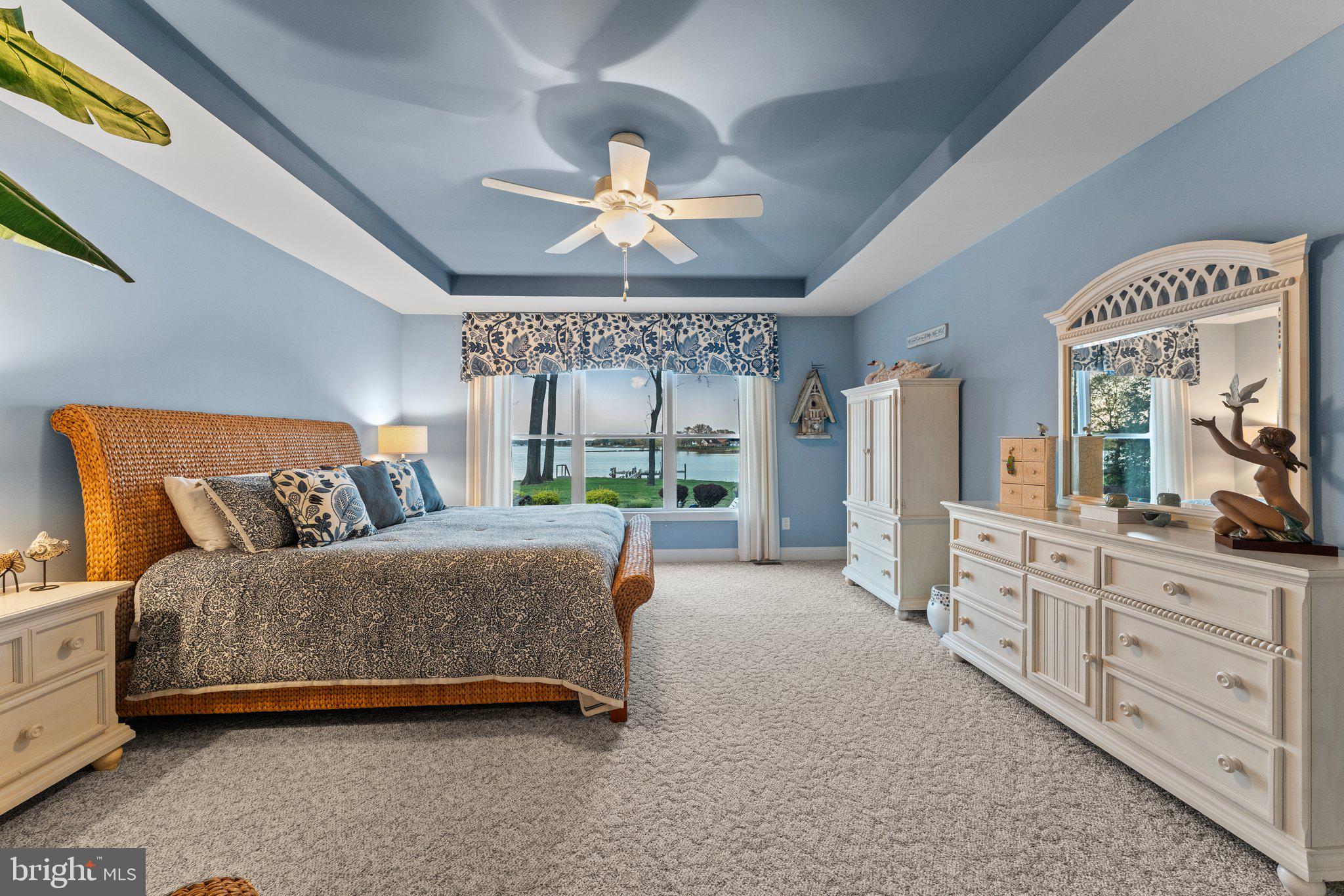 QUIET HARBOR - Residential