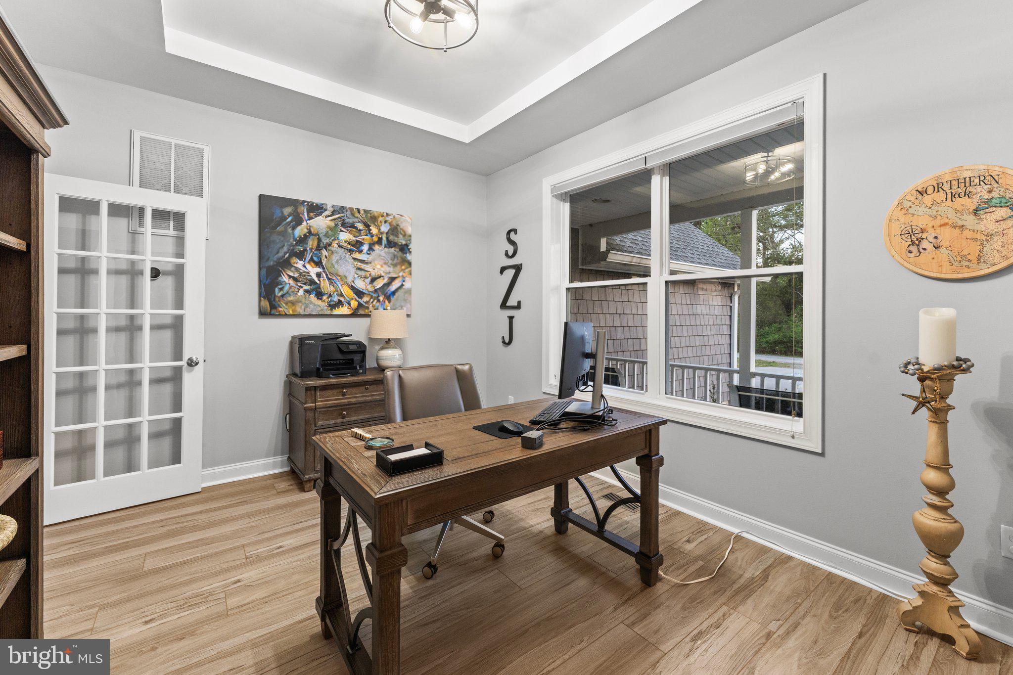 QUIET HARBOR - Residential