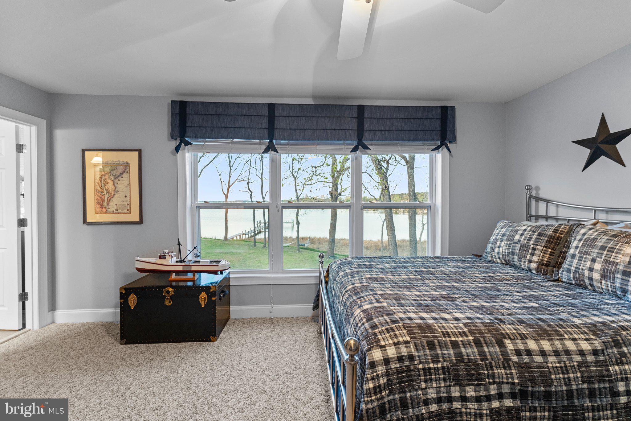 QUIET HARBOR - Residential