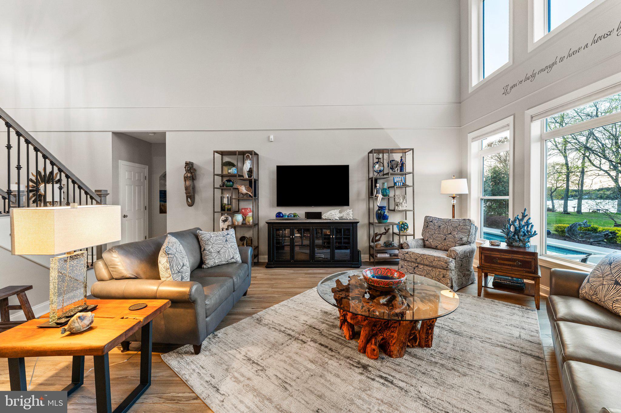 QUIET HARBOR - Residential