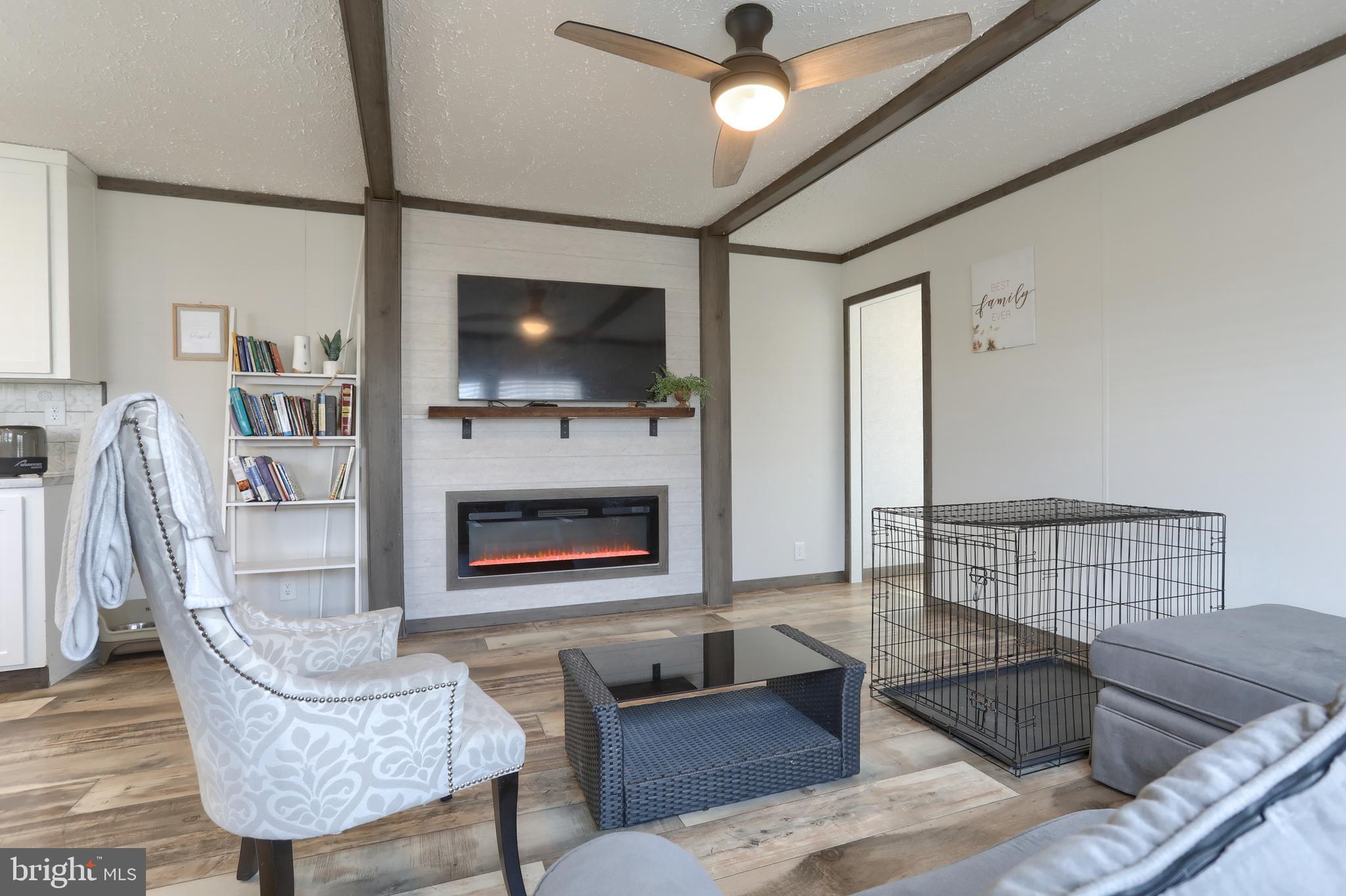 20 GREEN ACRES TRAILER COURT