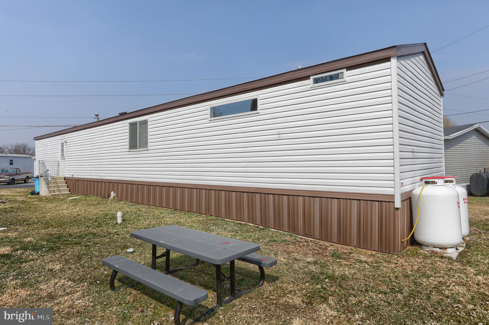 20 GREEN ACRES TRAILER COURT