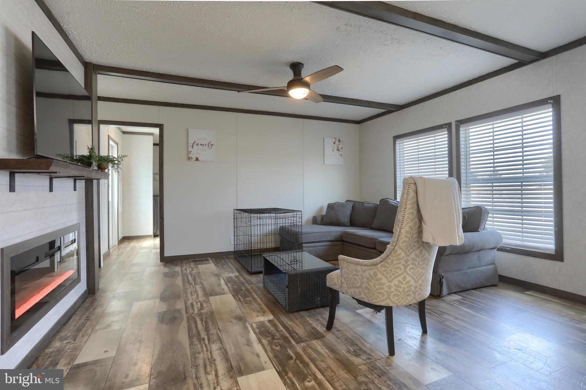 20 GREEN ACRES TRAILER COURT